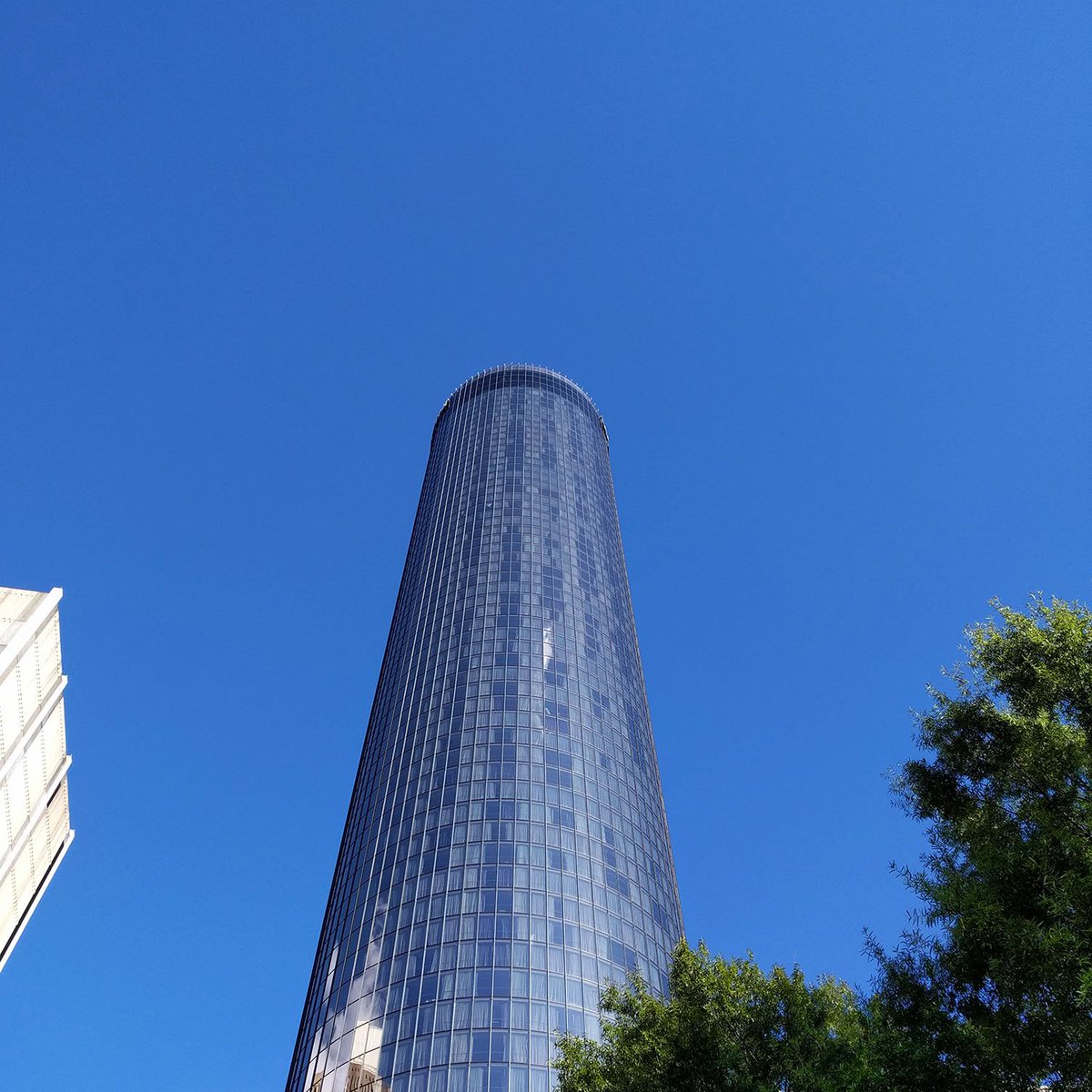 SunDialATL's tweet photo. Tonight: join us for live jazz at the top of @thewestinpeach, 7-11PM! https://t.co/Box3xboRHp