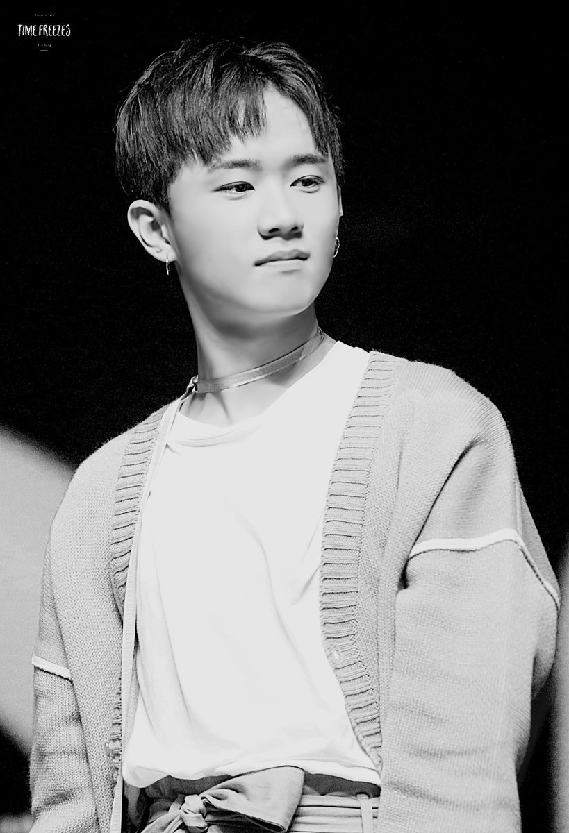 Time_Freezes's tweet photo. 171027 부산원아페 더이스트라���트 팬미팅 프리뷰
#더이스트라이트 #TheEastLight
#이은성 #은성 @TELTheEastLight 찬란하게 빛나는 하루가 되길 https://t.co/wwgE638eoH