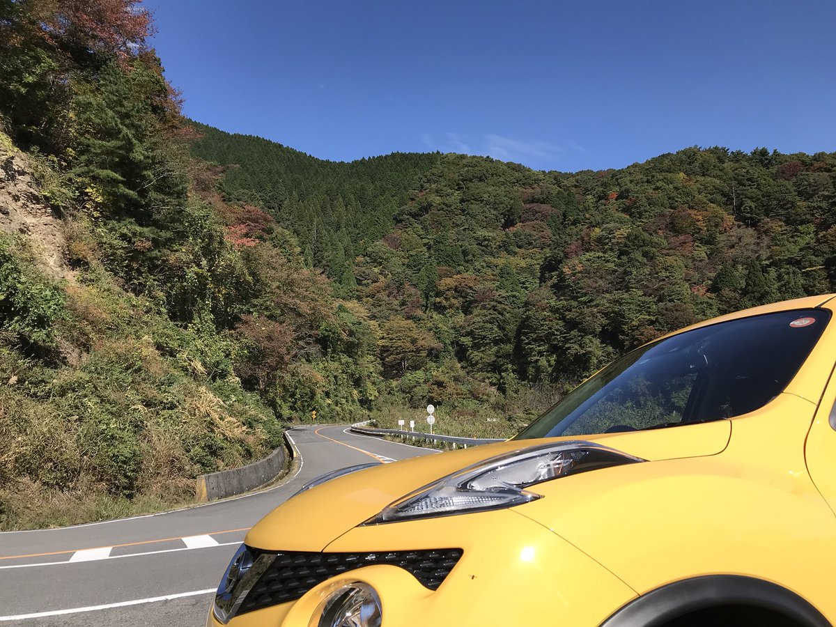黄色いジュークで街を駆ける 軽販売店員 Juke Nk Twitter
