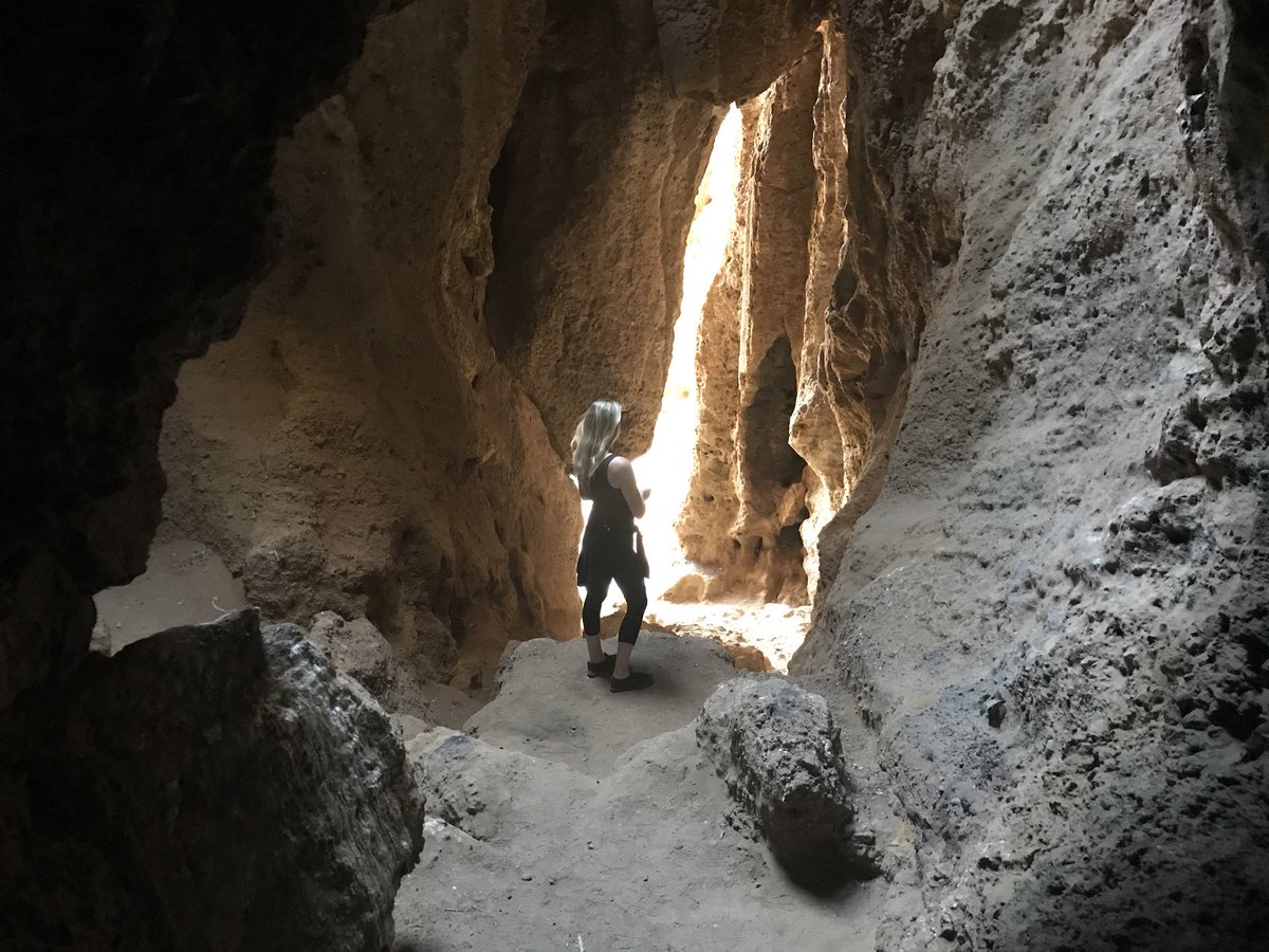 MalorieMackey's tweet photo. You know...just hanging in a cave. #maloriesadventures #maloriemackey #hiking #caveofmunits #cave #exploring #adventure #adventuring #nature https://t.co/4Y1zCJ5oZB