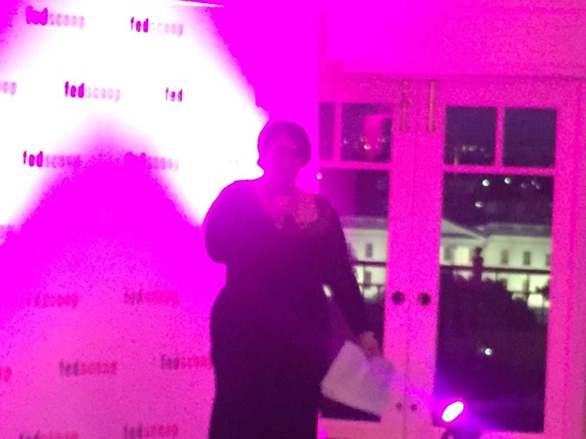 Kristen Honey 🐝 tweet media