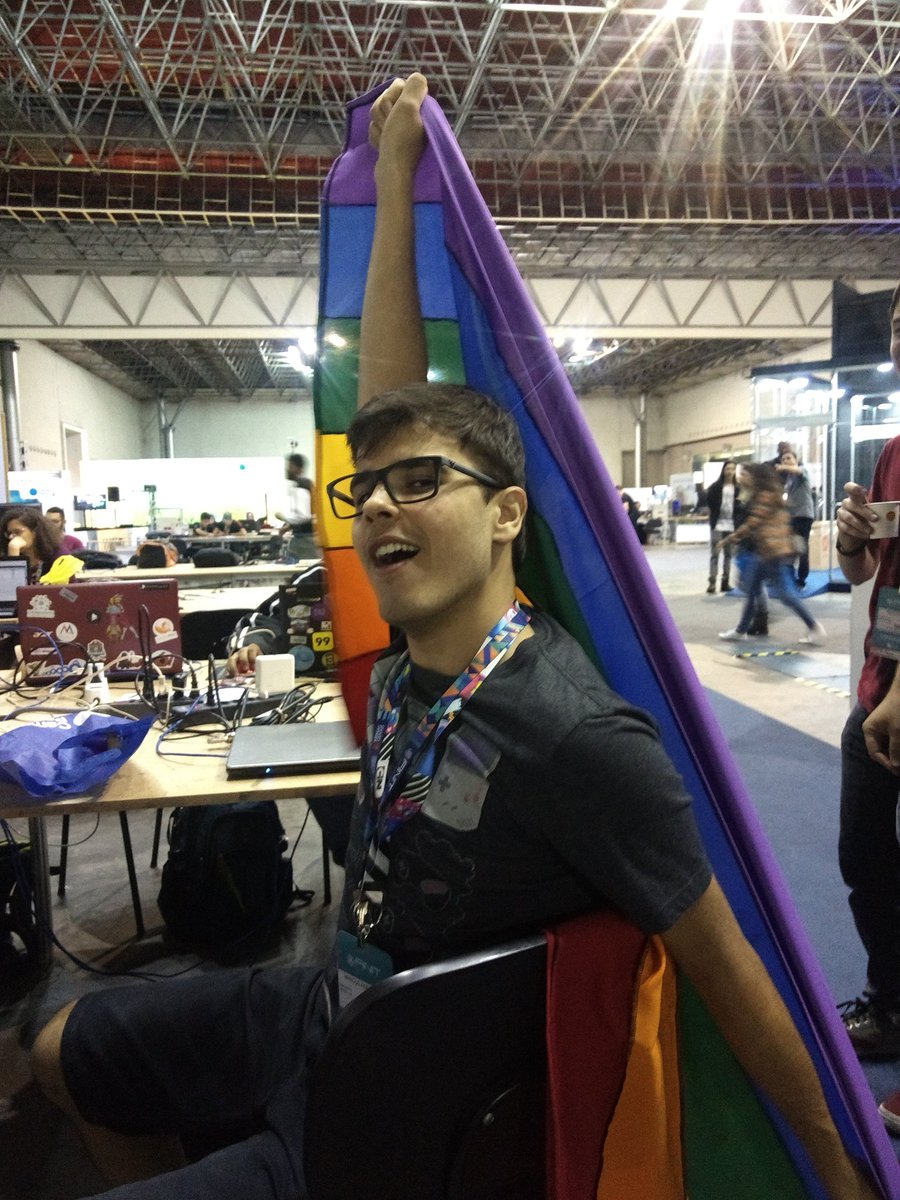 pmarcus93's tweet image. chegamos bem discretos, masculinos e fora do meio #CampusPride #CPMG2
@therealdilma