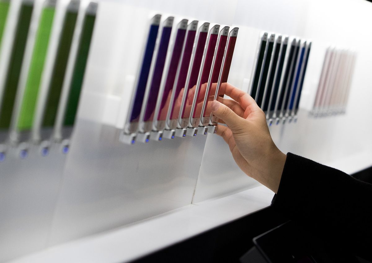 Top Chinese VC says 2018 will be all about replacing the phone bloom.bg/2z4Kn1h