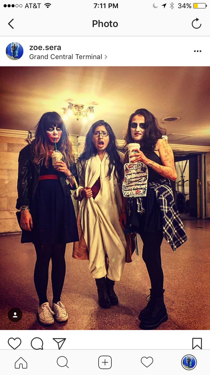 zgetz20's tweet image. zombie swift for 2 years in a row = my fav costume ever ❤️#LookWhatYouMadeMeBoo