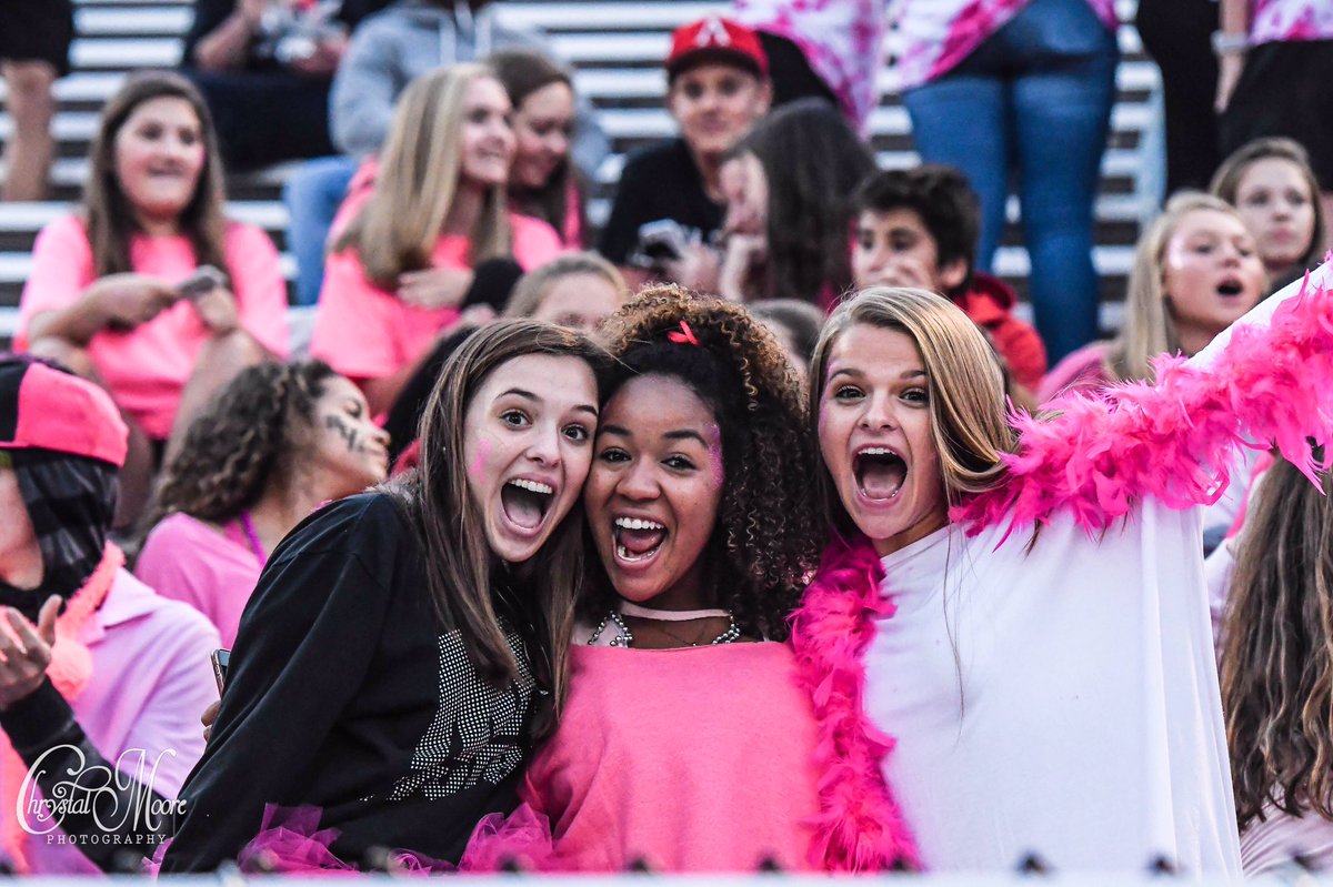 #StudentSections are my favorite! 💗 Love their school spirit!