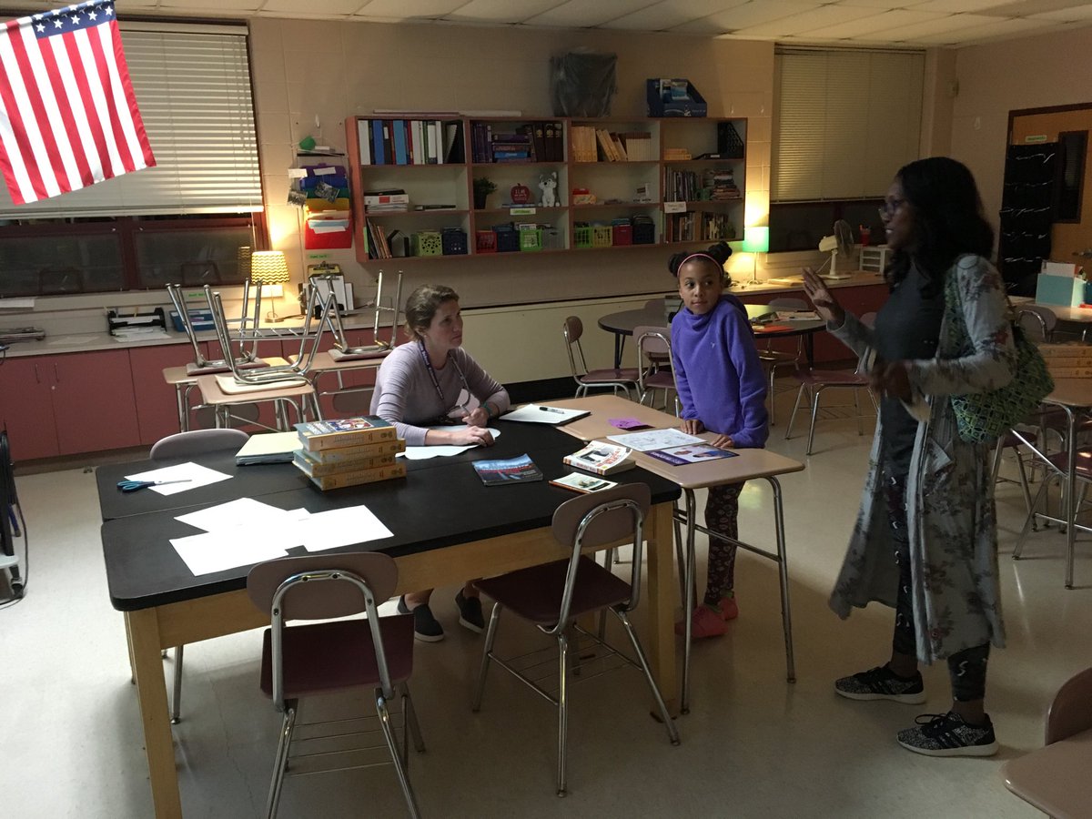 JeffHowlettUSN's tweet photo. MS McCaffery 7th Grade ELA https://t.co/mwDgGHOfX2
