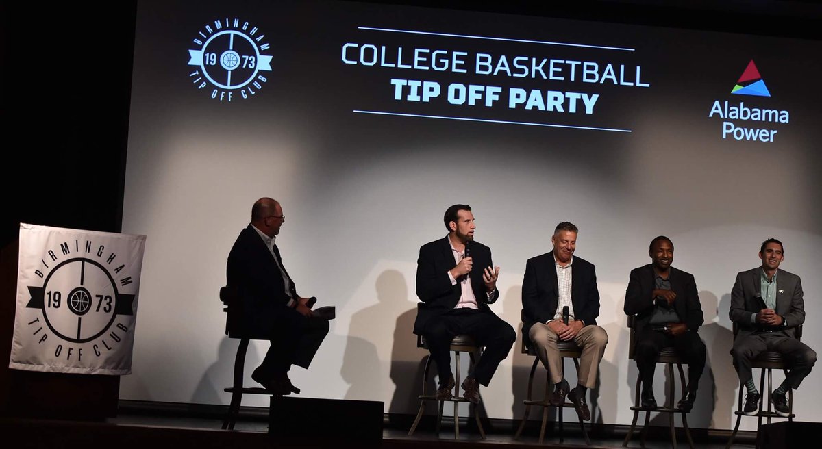 SamfordMBB's tweet photo. A look back at a great night in Birmingham. Another successful Tip Off Club event. College basketball is right around the corner! #FOE https://t.co/wW0DEp1oG7