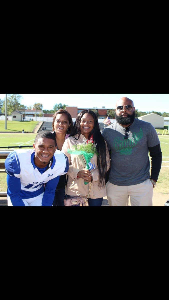 CoachPDUB_'s tweet image. In due time ⏳🐺✌🏽🏈 #jucoproduct