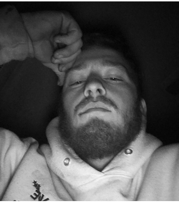 DylanRuffing's tweet photo. The beard is here. #noshaveoctober? https://t.co/gz1Q1GEdWR