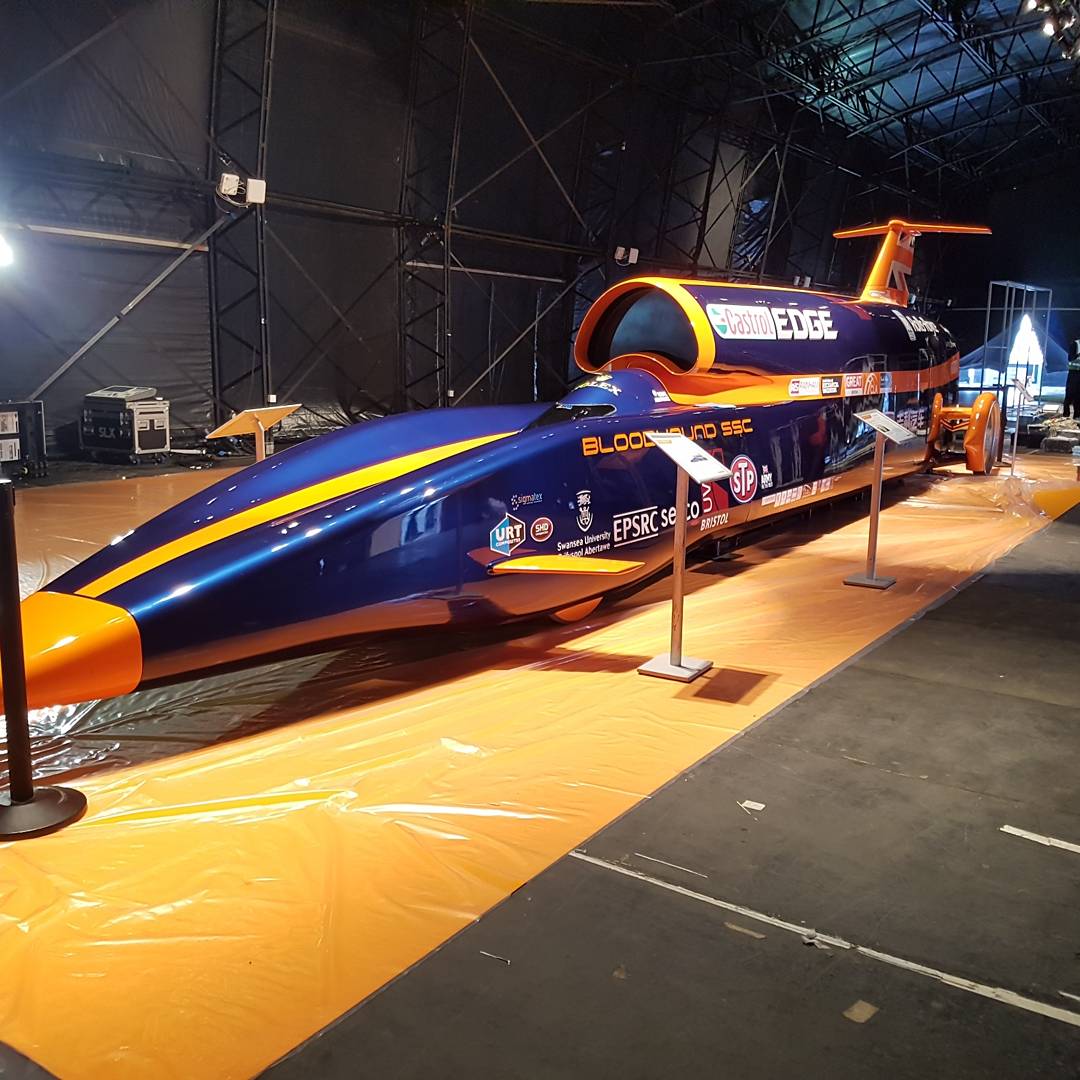 DSfreelance's tweet photo. Bloodhound car built to do 1000mph for the land speed record attempt #Fast #1000mph # https://t.co/kMRHITyyRG