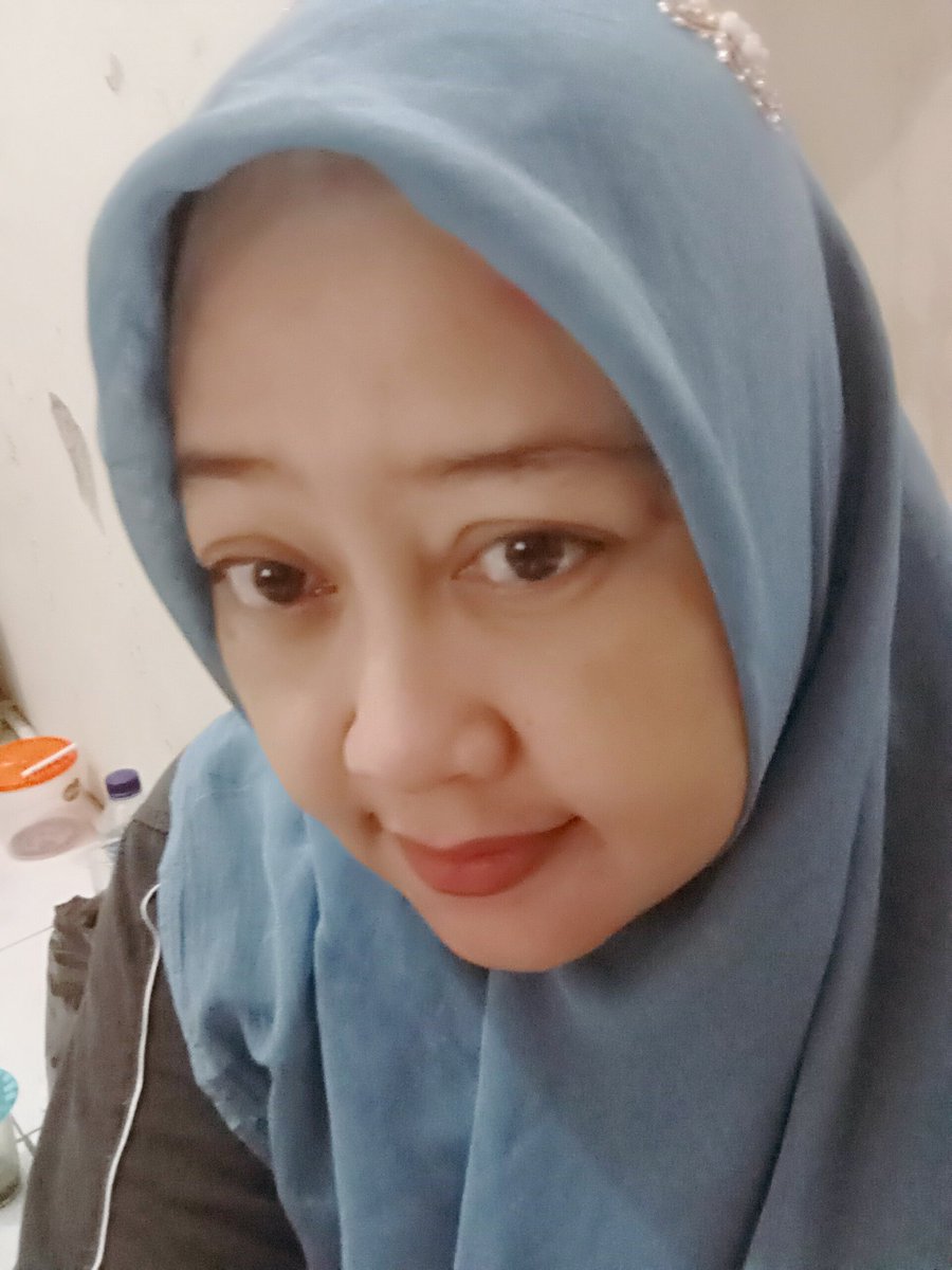Assalamualaikum,,
Selamat pagi pemilik hati,,
Semoga kita semua sll dlm lindungan Allah SWT Amiinn,