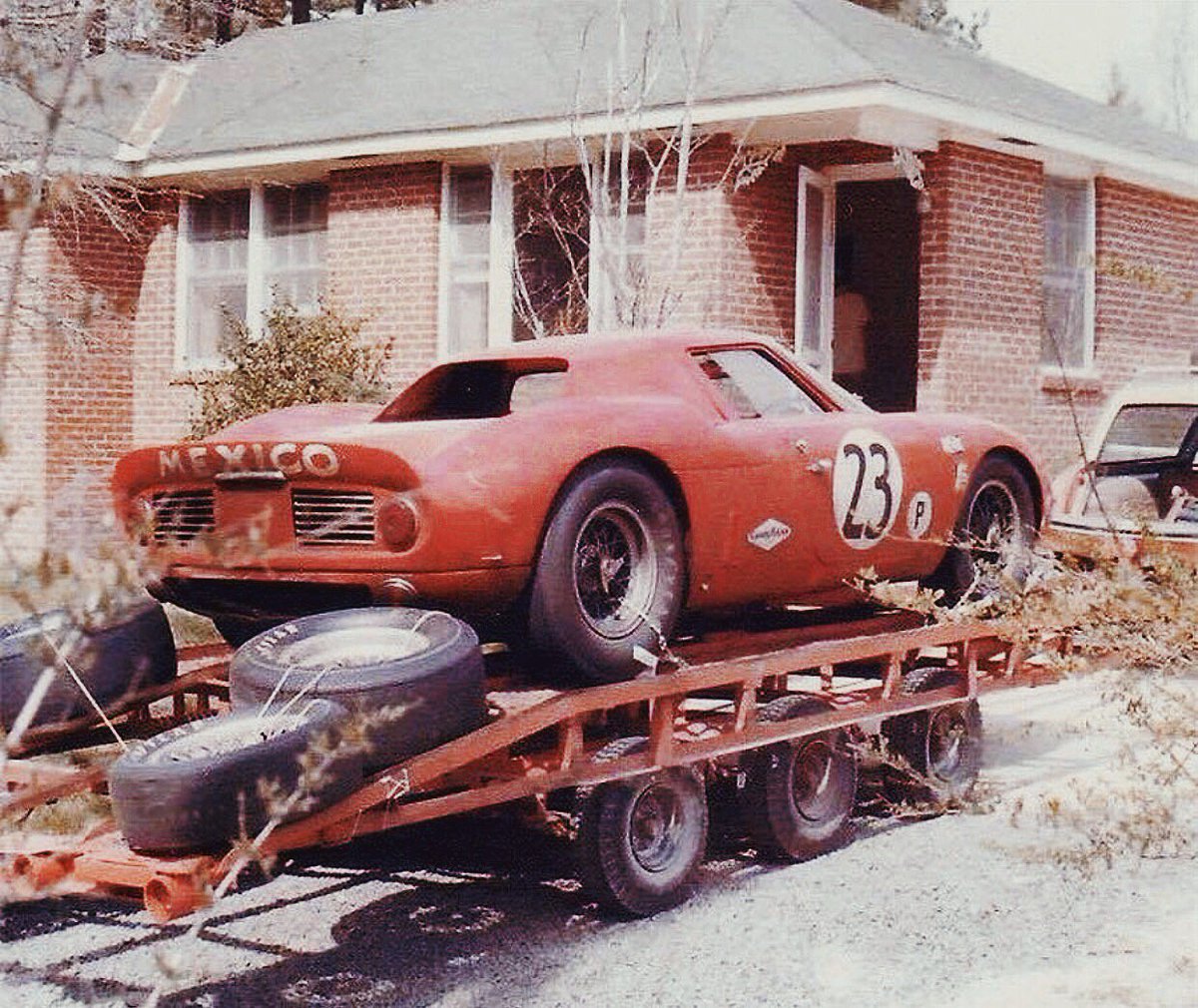 Petrolicious's tweet photo. Ran when parked. https://t.co/jrzsPGRiyb