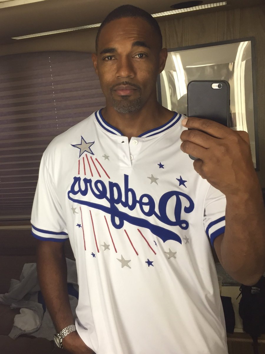 JasonWGeorge's tweet image. It’s
About
To go
Down

#goblue 
#gododgers 
#worldseries