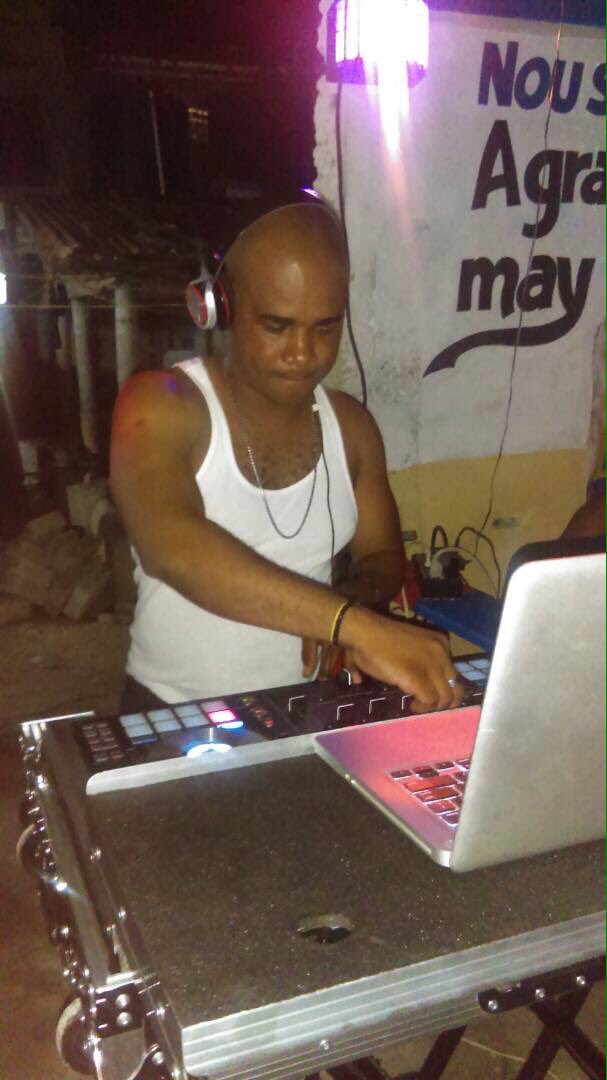 djsnaphaiti's tweet photo. #djsnap #nothingbuthits #djlife #djquotes https://t.co/5HC2Jzx7ks