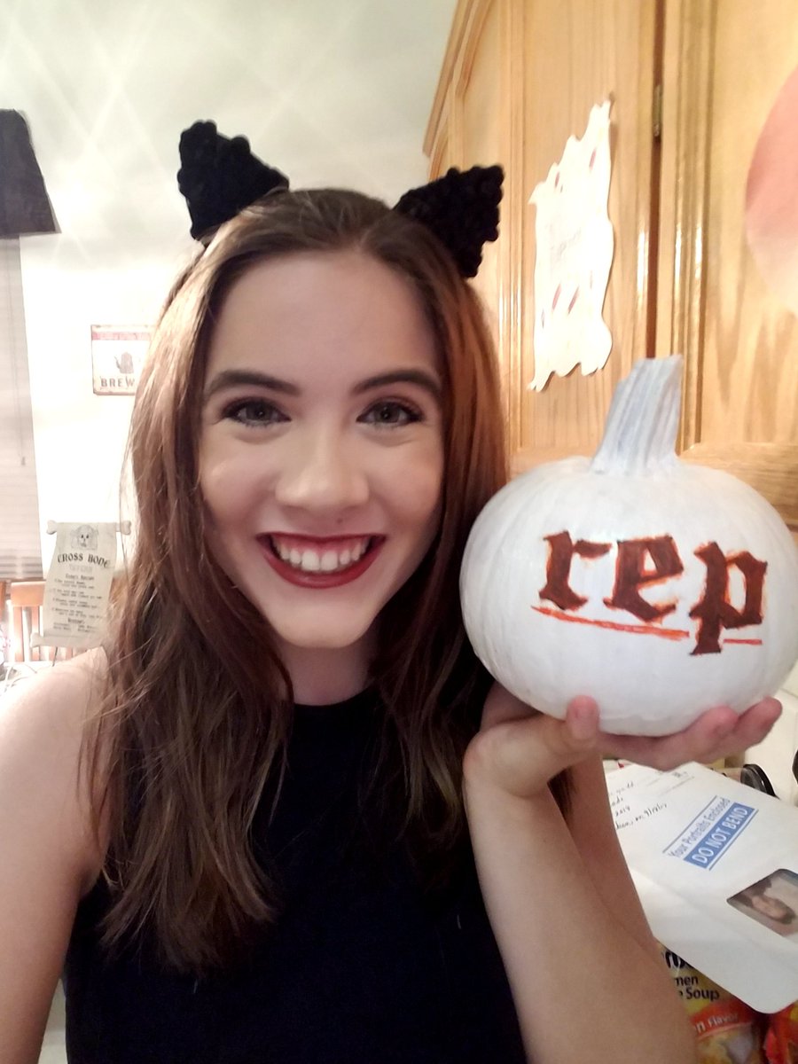 anotherdramax2's tweet image. Not a costume, but here&apos;s my #LookWhatYouMadeMeBoo pumpkin