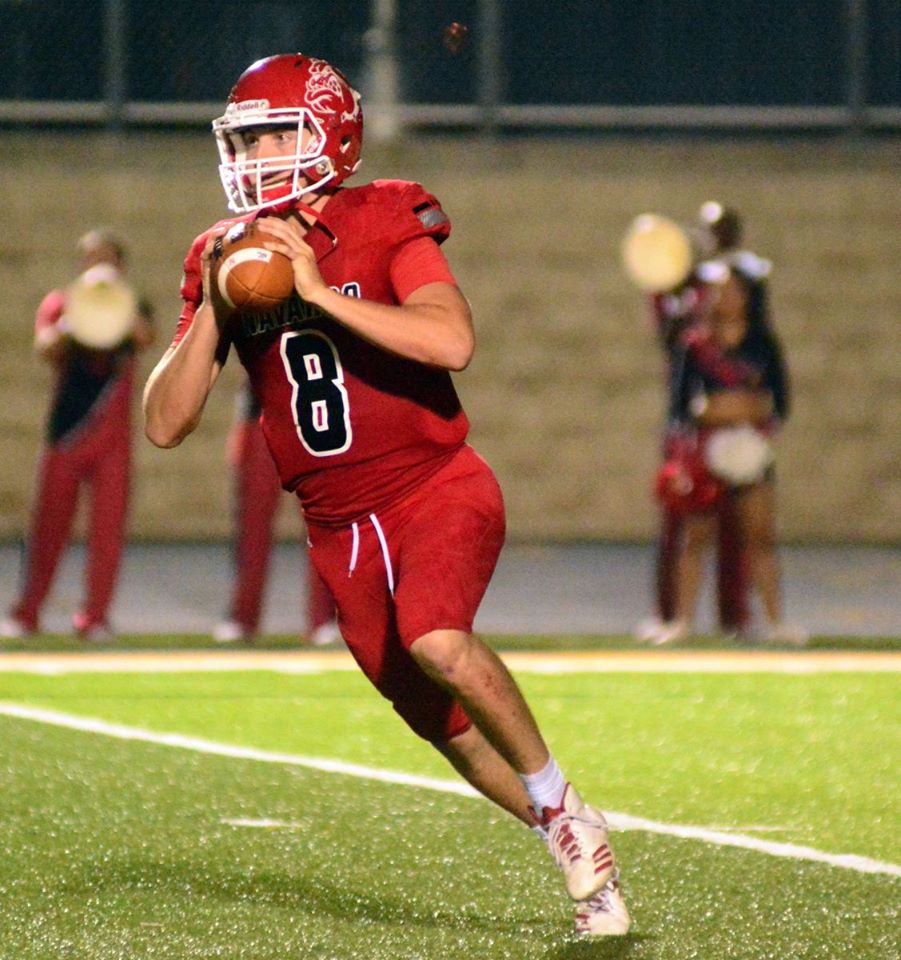 JuCoFootballACE's tweet photo. Harry Woodbery @harry_woodbery @ Navarro JuCo @RealNCFootball picks up @EIUPantherFB Offer @FootballNavarro https://t.co/PirgSSzfPW
