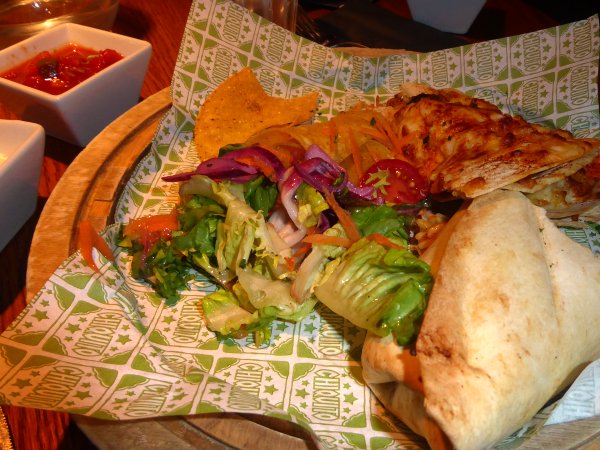 Dining out @TheChiquito #Mexican #Restaurant with @ExeterSG #Exeter @DevonSG #Devon devonsocialgroup.com/devon-exeter-e… … info@devonsocialgroup.com