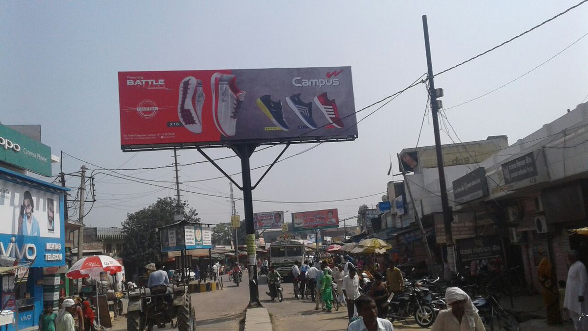 reshuadvertise's tweet photo. #Campus Campaign hoarding established by #ReshuAdvertising Pvt. Ltd. in Uttar Pradesh And Uttrakhand #India.
@reshuadvertise @theunicom https://t.co/0rmUxyDL73