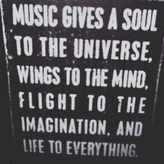 We salute those musicians that have spoken on our podcast.

Know another great musician worth interviewing?

Tweet your suggestions to us.