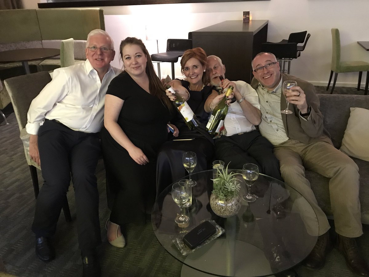 StuartClayton7's tweet photo. What on earth are these lot doing at this time of night @visionary_uk #vis2017 @Gallowaysblind https://t.co/2Z3UZvKPll