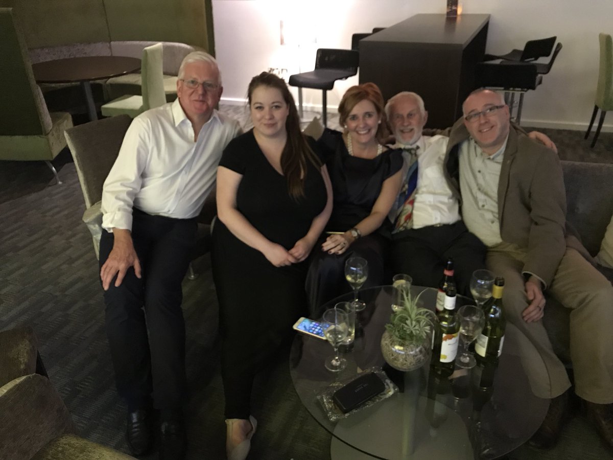 StuartClayton7's tweet photo. What on earth are these lot doing at this time of night @visionary_uk #vis2017 @Gallowaysblind https://t.co/2Z3UZvKPll