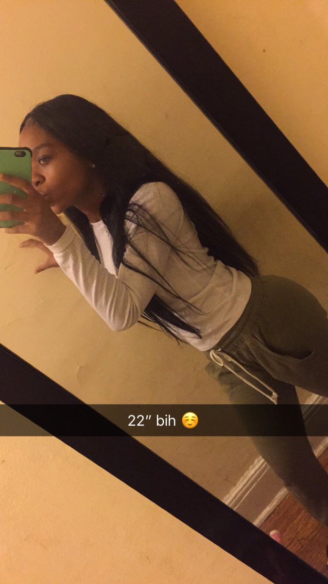 __briannaalexis's tweet photo. #bdayin3days 😛 https://t.co/eud3FbYAhe