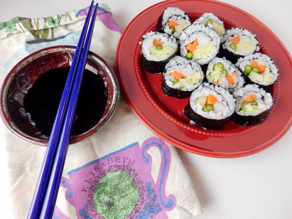CeliacBeast's tweet photo. Don't settle for fake crab that contains gluten. Use Simply Surimi! #AD https://t.co/m1ofn2j5S2 #sushi #simplysurimi #transoceanproducts https://t.co/31RakjoeeI