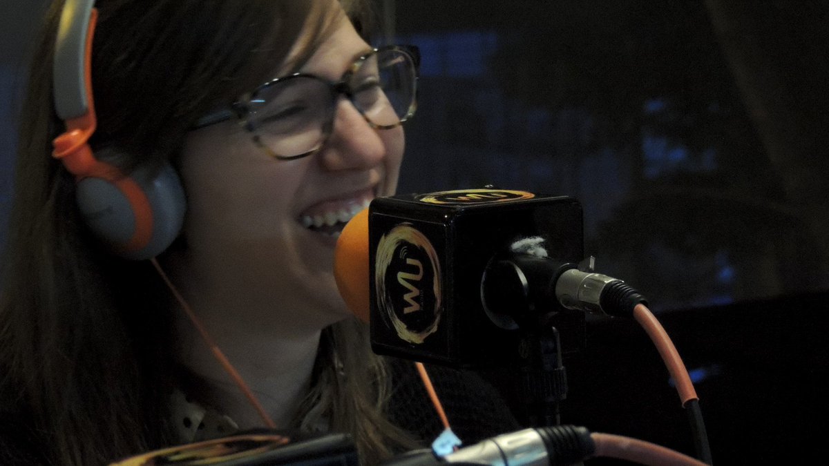 bondiuvdv's tweet photo. Llegó el día mas crack de la semana, y levantamos la birra bien alto para celebrar un nuevo #jueves en el aire de @RadioWU. 🍻 https://t.co/nTa2pJh8OU
