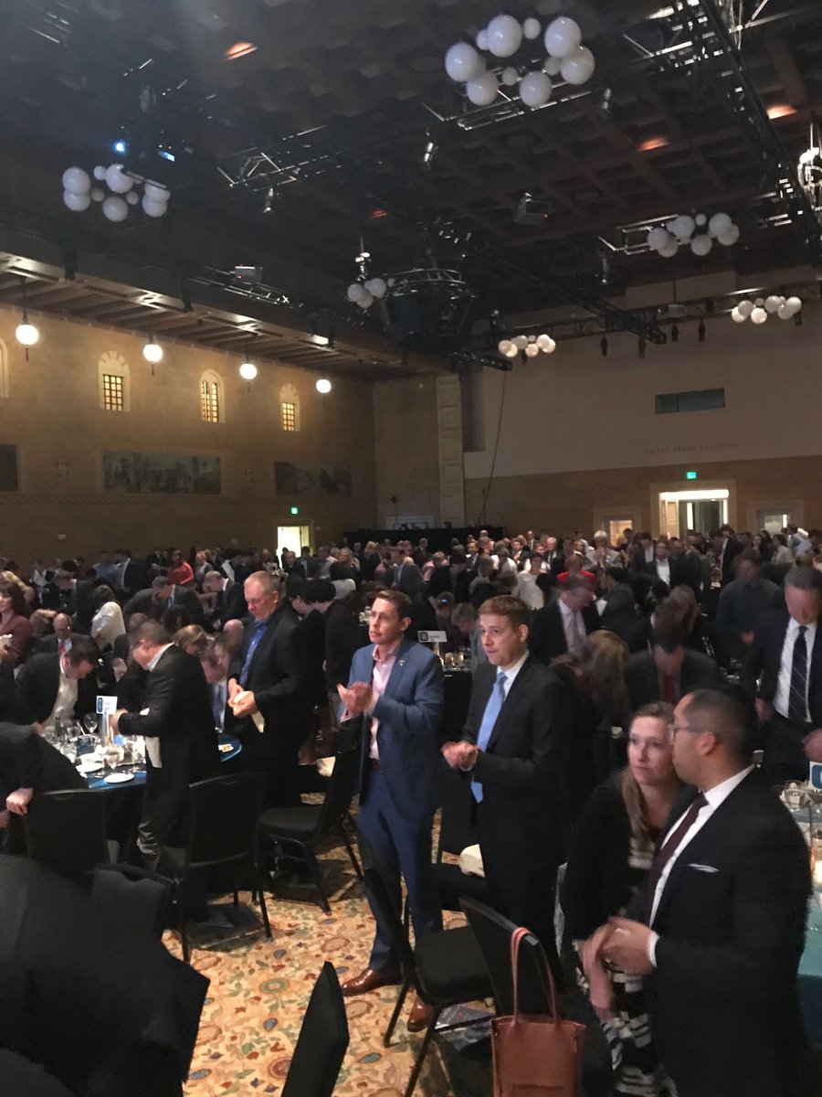 dmtpdx's tweet photo. #WonderWomanDeb receives a standing ovation for everything she has done for our community #bizleaders17 @PDX_BizAlliance https://t.co/XZzjjtEZ5z