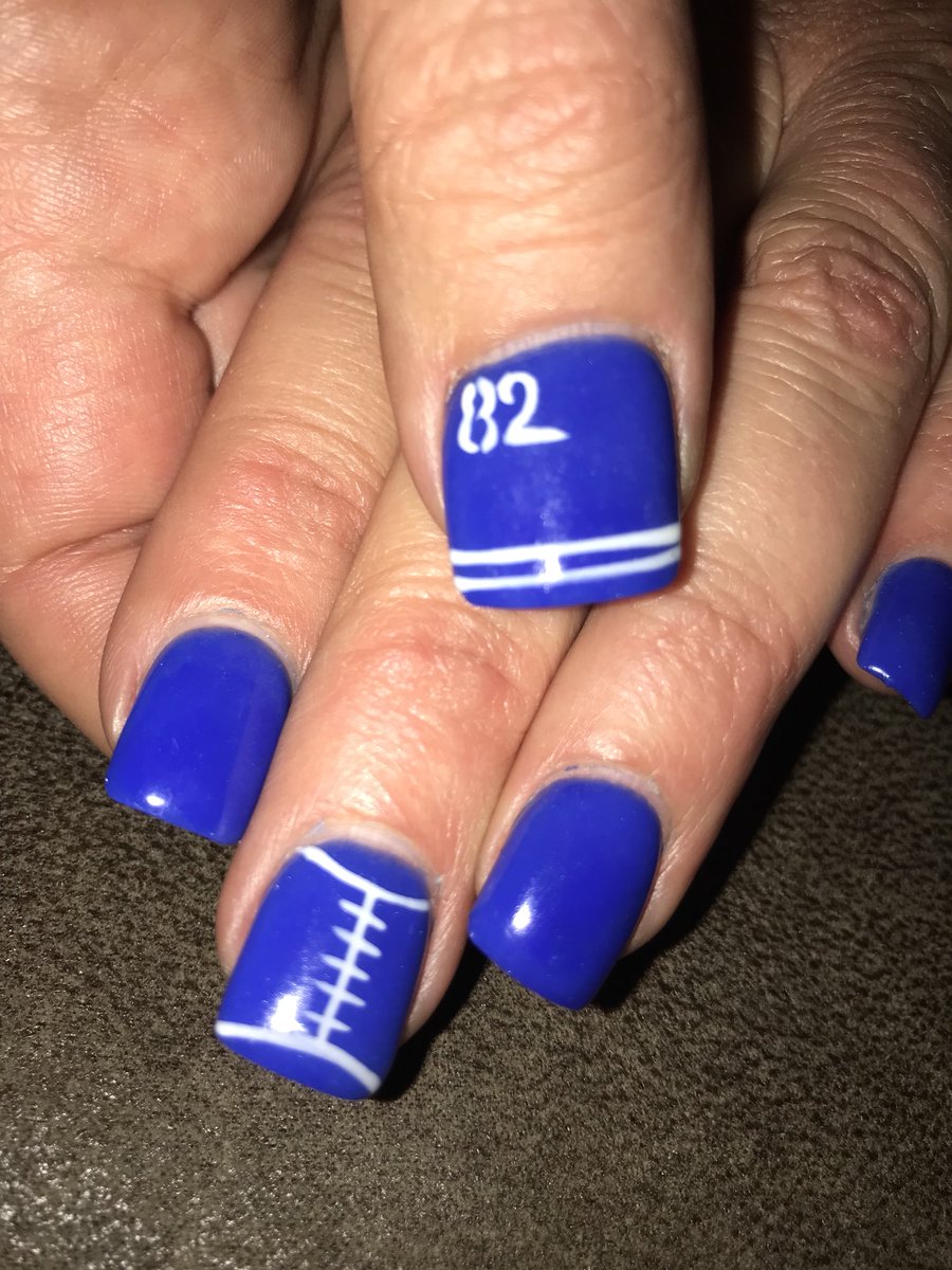 steff273's tweet photo. Gooooo cowboys!!! Love my @JasonWitten !!! #dallas4life #ibleedblue #lovemywitten #trueblue https://t.co/ZHNz0HwiX5