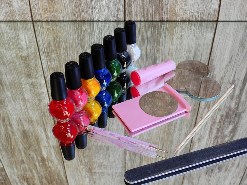 MedicalPedi's tweet photo. Find out what our Podiatrist thinks about cheap nail salons.
https://t.co/uowWWx7ShJ

#nailsalon #podiatry #healthy #feet https://t.co/spFhQm7hNH