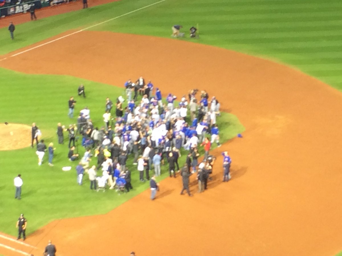 chrisjacobsHC's tweet photo. Feel very odd watching #Game7 of #WorldSeries and not being there myself! #LastTimeThisYear... https://t.co/1euoGPV1hm
