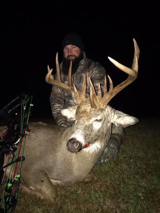 Buck_Chasers's tweet image. Here he is. One down and tracking two more. Big congrats to Sean Hill with an awesome 17 point booner.