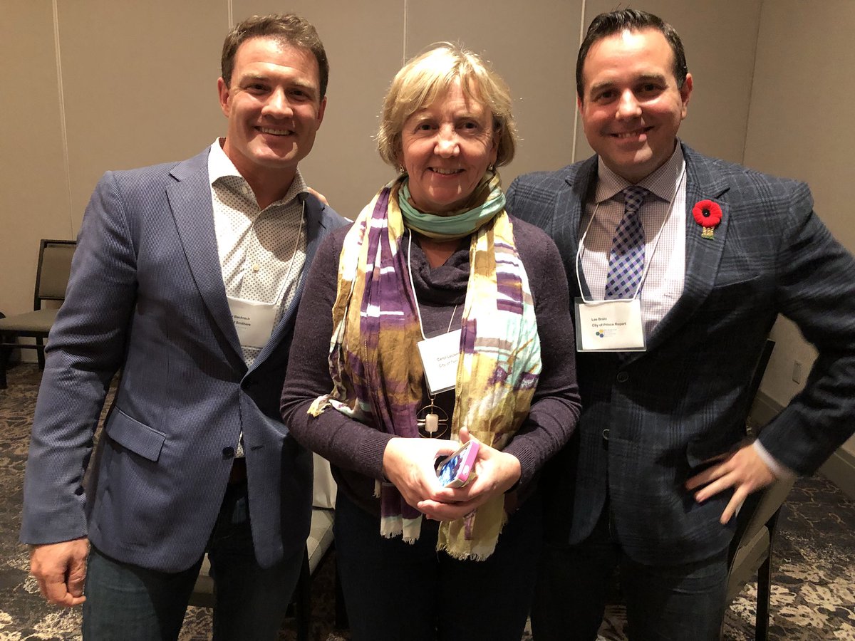 taylorbachrach's tweet photo. Northern BC mayors @CarolLeclerc3 @mayorleebrain and me at #CLI2017. Missing #BurnsLake Mayor Beach, who had to run to a conference call https://t.co/sMlIOOhrUq