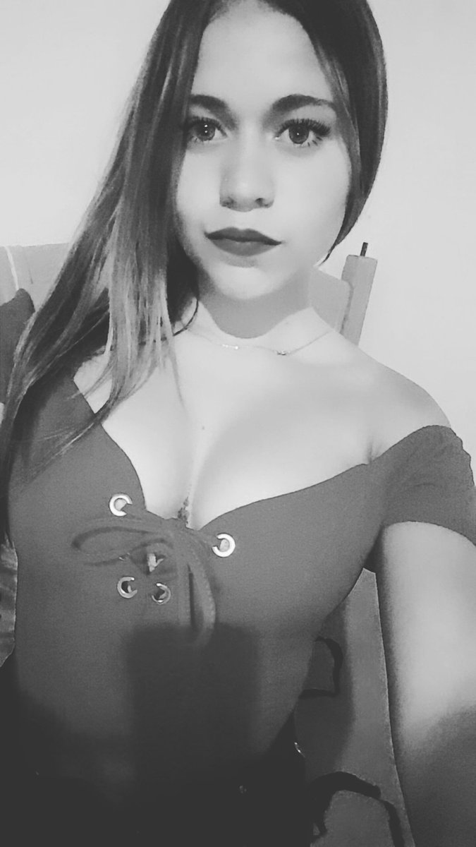 _AngieArroyo's tweet photo. LLego antes de las tres llevo creepy dime que crees,tu novio te dejo sola 
te la mamo en lo que tú enrolas dile que no frontee.😈🎵🎤🎼🎧 https://t.co/WqWEJ99sN4