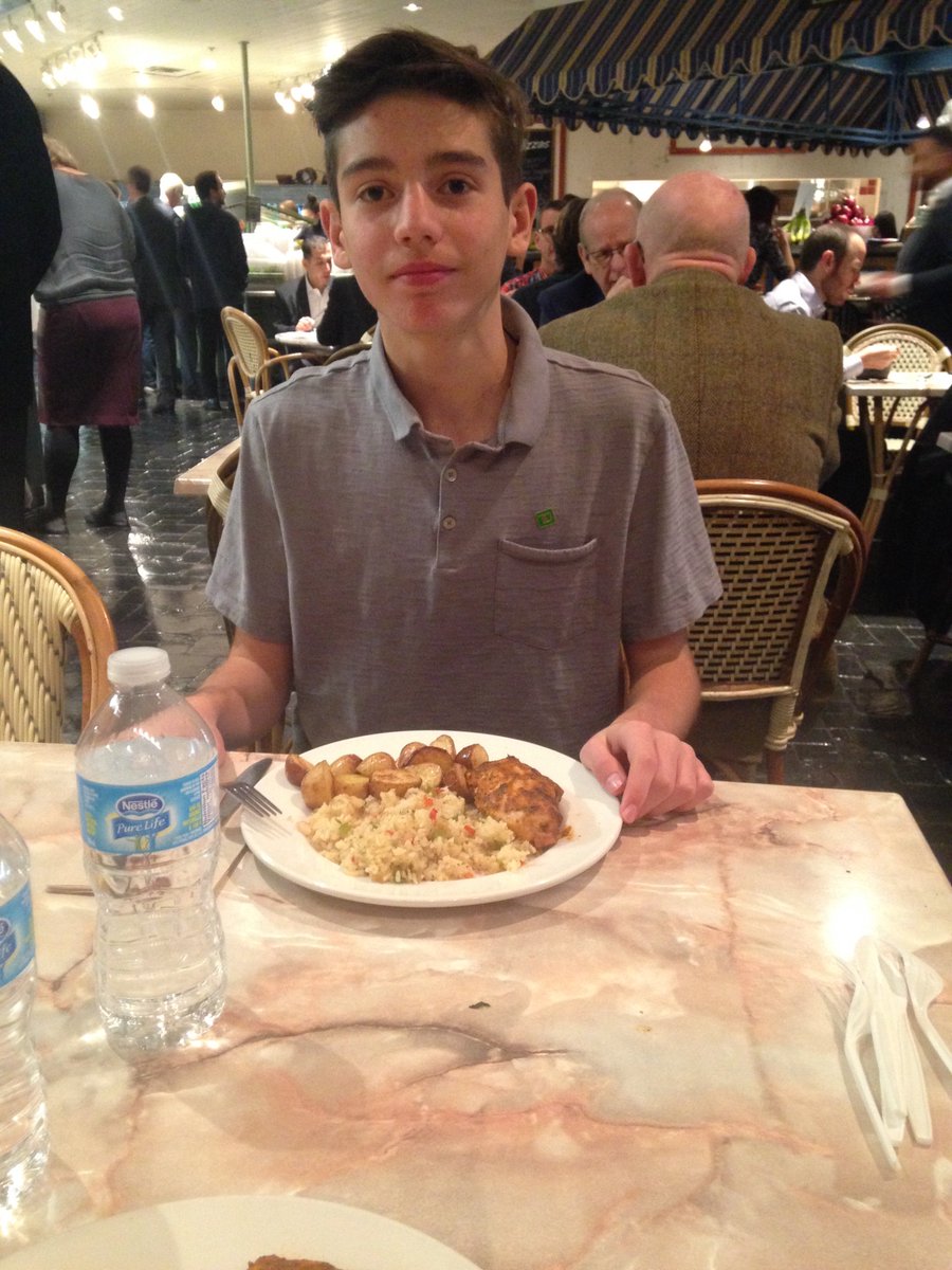 JoeMarchese9's tweet photo. Take Your Kids To Work Day for grade 9ers at TD! Had an awesome lunch with Dom! #TakeYourKidsToWorkDay https://t.co/jqwHPVgEH4