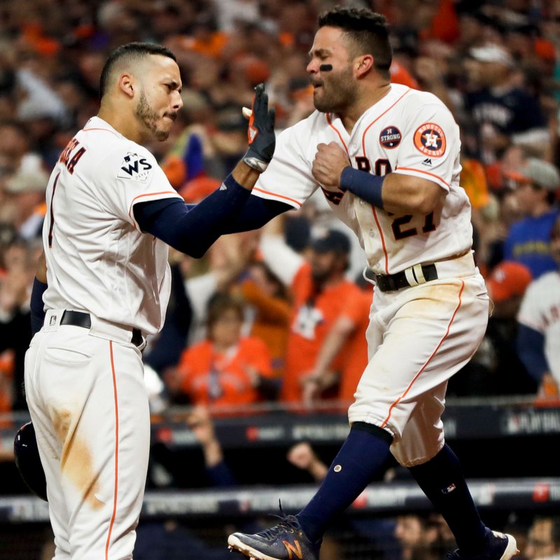 Meridianoonline's tweet photo. #MLB ¡Los Astros de Houston son campeones de la Serie Mundial 2017! https://t.co/oF8KpR2brz