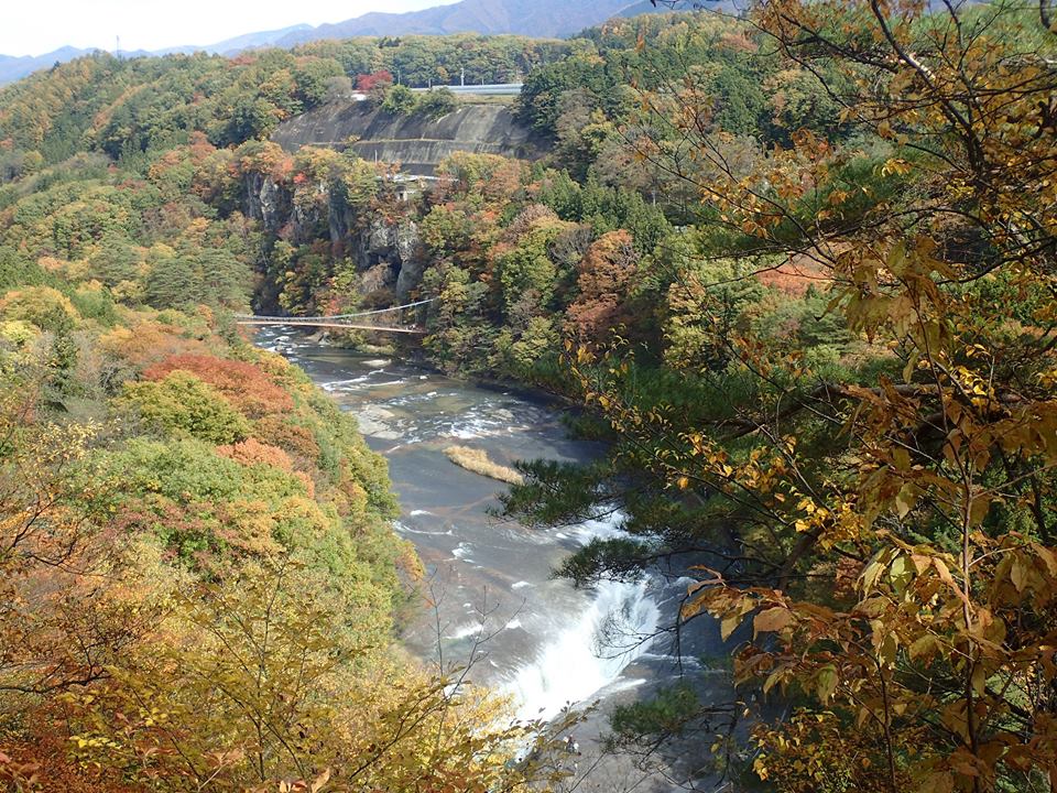 群馬県沼田市 Pa Twitter 吹割の滝 11 2撮影 明日からの３連休は ぜひ 沼田市へお出掛けください 吹割の滝 T Co Nhhskw7qrn 吹割の滝 滝 紅葉 沼田市 群馬県 T Co Gal6j6sgnm Twitter
