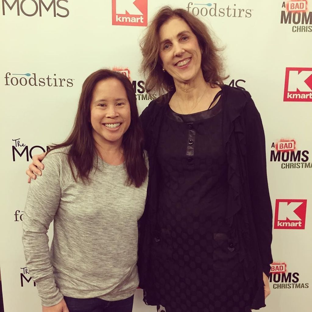 RealMomOfSFV's tweet photo. Had a blast screening #BadMomsXmas with @mommyblogexpert tonight! #ReallyBadMOMS #TheMoms #TheMOMSPodcast #MyDayIn… https://t.co/5WFpdWVd7f https://t.co/eKWdvfPG1H