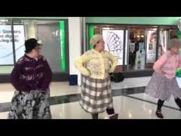 archcolonics's tweet photo. #CHIC2015 Colonics meets grannies - YouTube https://t.co/bsf7US17MV https://t.co/WE5x2NZuCT