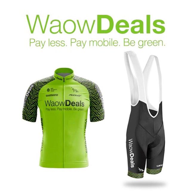 WaowDeals_'s tweet photo. Jullie hebben met z’n allen gekozen in welke outfit @marianne_vos volgend jaar zal schitteren 😍
#cycling #bicycling

https://t.co/ux9fdutax5 https://t.co/o8PUjBeewl
