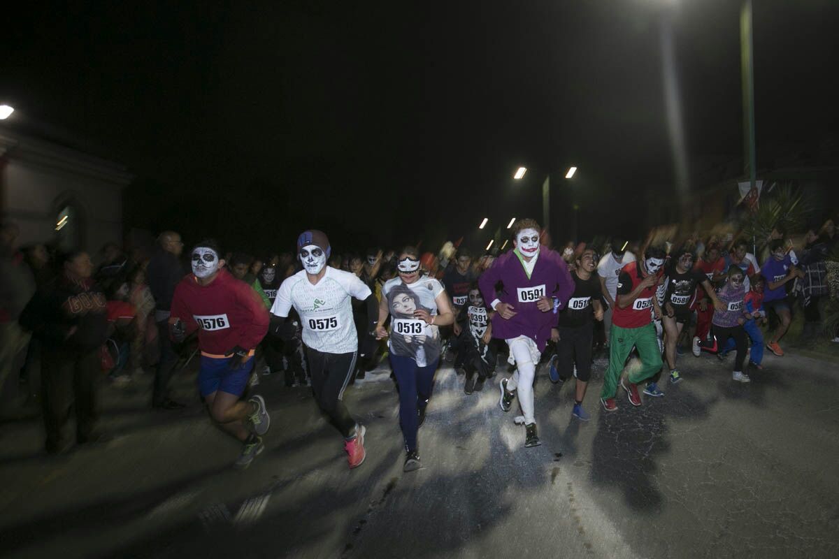 pacogardunog's tweet photo. Desarrollamos con entusiasmo la Primera Carrera de Monstruos como parte de fomentar actividades deportivas en el 2do Festival de la Muerte. https://t.co/cLZ304pOmq