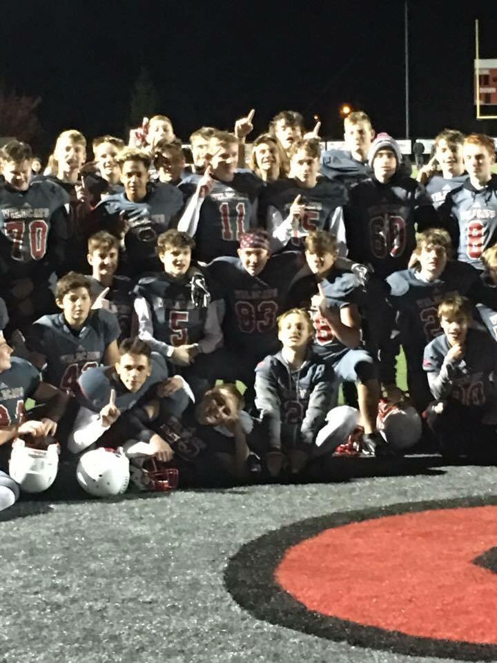 MountSiFootball's tweet photo. Our Freshman finished with a perfect record! Replacing frosh record 7-2 by the senior class of 2018 #FutureLooksBright #GoCats #FroshPower https://t.co/LZdr348202