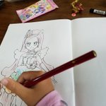 漫画家ならでは!子供に即興で塗り絵を作ることができるんだぞ!