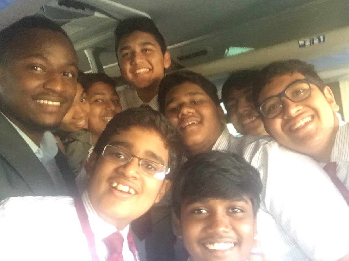 Our students had to take a selfie 🤳 before heading out to the <a href="/Scifestdubai/">SciFest Dubai</a> #SciFest2017 <a href="/KHDA/">KHDA | هيئة المعرفة والتنمية البشرية بدبي</a> <a href="/GEMS_ME/">GEMS Education</a> , lots of excitement and #happiness