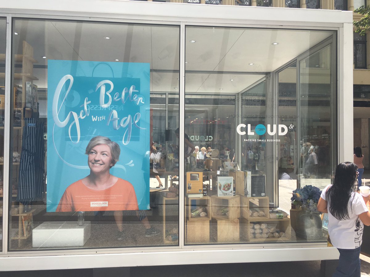 SharonsNetwork's tweet image. It's all happening in Brisbane today! @Xero Cloud Street featuring #woodblockcheese #yesplease