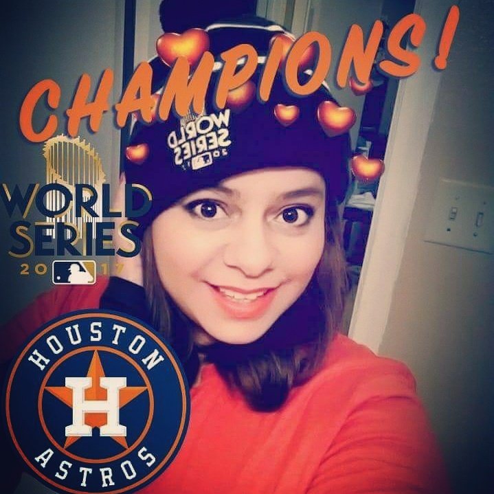 Santiagokhm's tweet photo. #AstrosWin the #WorldSeriesChampionship! #MLB2017 #Champions! We are #HoustonStrong, #GoAstros https://t.co/qy6dTGqQgT
