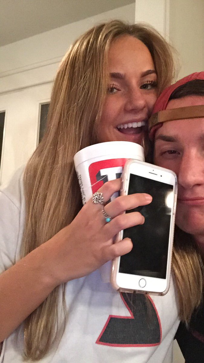 BlakeHardee's tweet photo. Happy birthday to the one and only @taylor_wardlaw love ya bruh and lookin forward to celebrate this weekend #jameson&bertha #yafreak https://t.co/RhIEvr8OKY