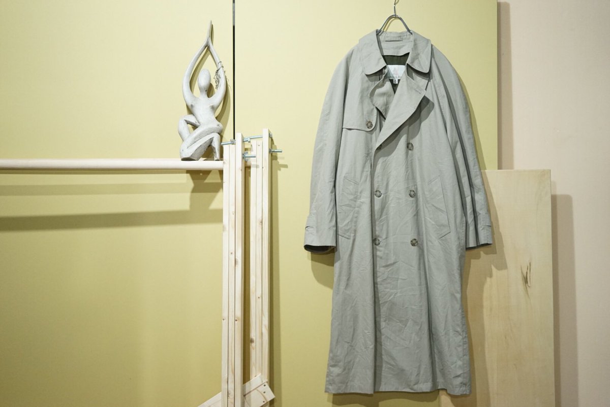 tsukigasa_used's tweet photo. | プレゼント企画 |

"LondonFog long coat"
ビッグなトレンチ。丈も身幅もゆったりと、、

●応募方法●
①当アカウントをフォロー
②このツイートをRT
上記の2点を満たせば応募完了◎

11/17(金)締切

ご応募お待ちしております！
#古着屋 #月暈 https://t.co/6eeijhZOK2