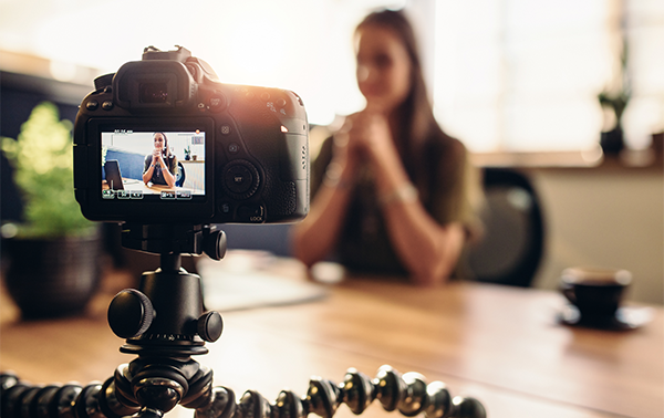 nibusinessinfo's tweet photo. Embrace the power of video to grow your business - register for this free @eucreative event in Bangor on Mon 6 Nov https://t.co/xCxoUKAxlP https://t.co/zXEdRgSVSc